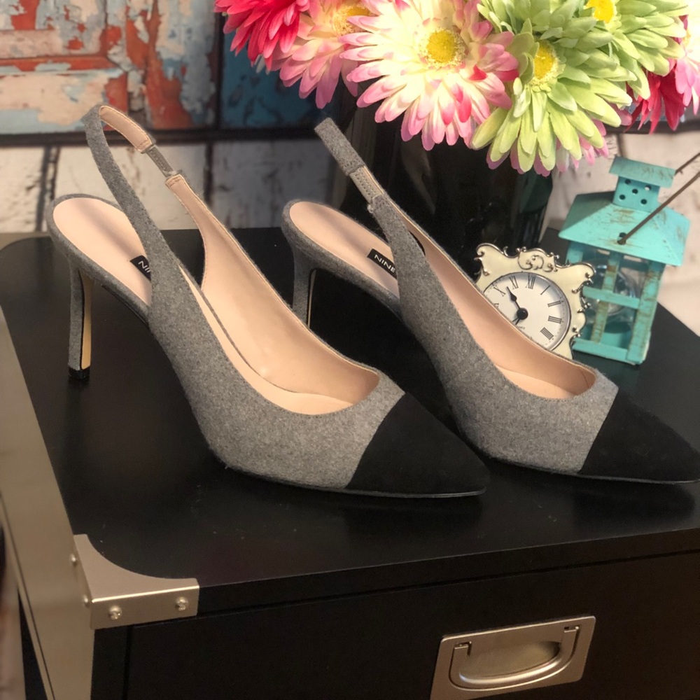 Nine West Gray and Black Sling Back